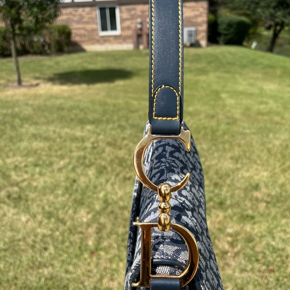 AUTHENTIC CHRISTIAN DIOR SADDLE BAG - Picture 5 of 14
